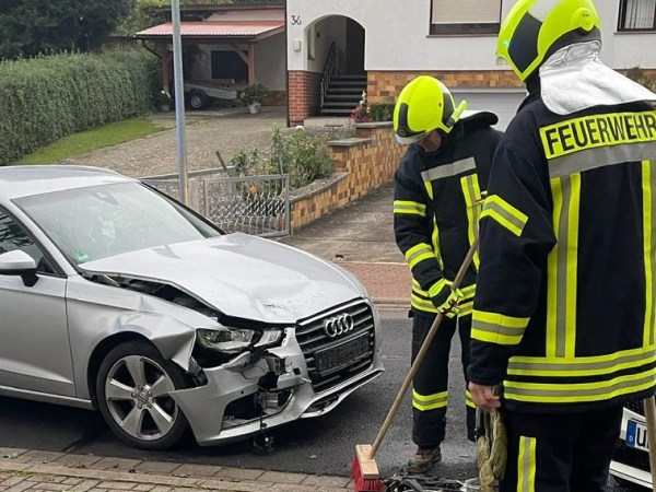 Einsatz [10] 29.09.2021 –&nbsp;Verkehrsunfall